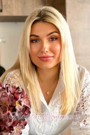 227241 - Yuliia Age: 43 - Ukraine