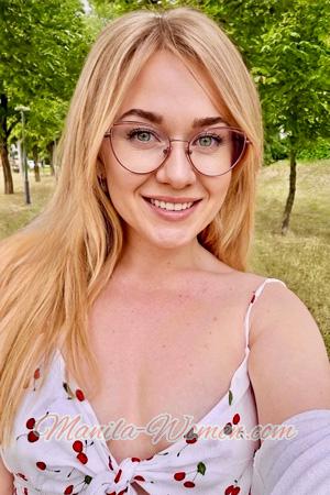 228564 - Tanya Age: 31 - Ukraine